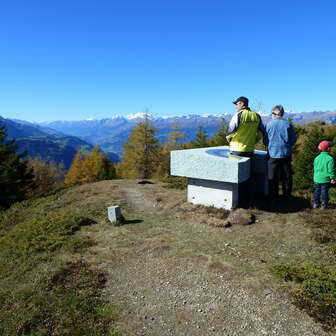 Aussichtspunkt Bergstation Sesselbahn Feldis-Mutta