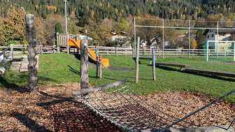 Spielplatz Almens