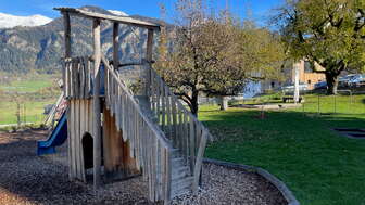 Spielplatz Cazis Oberdorf